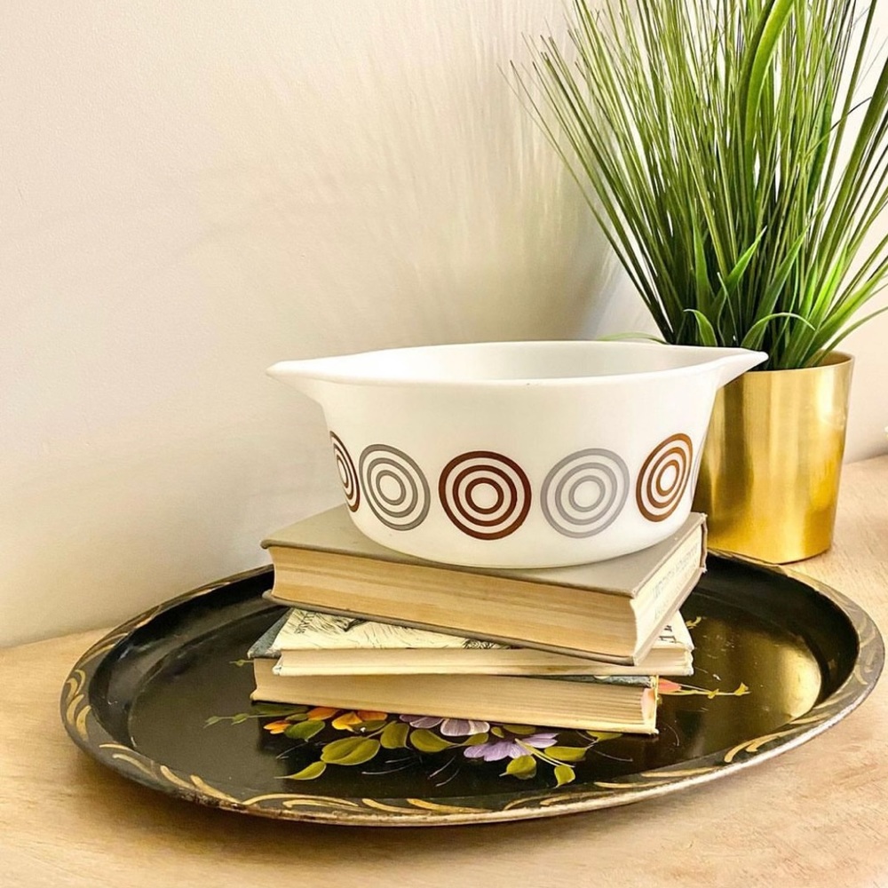 Salton Cosmopolitan 2.5Qt Casserole Dish
